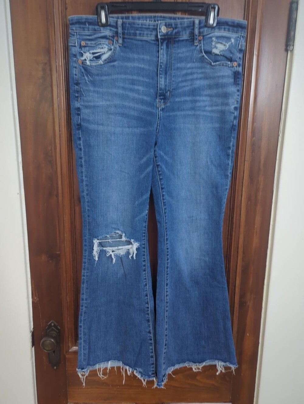 American Eagle Super Hi-Rise Flare Distressed Jeans Size 14